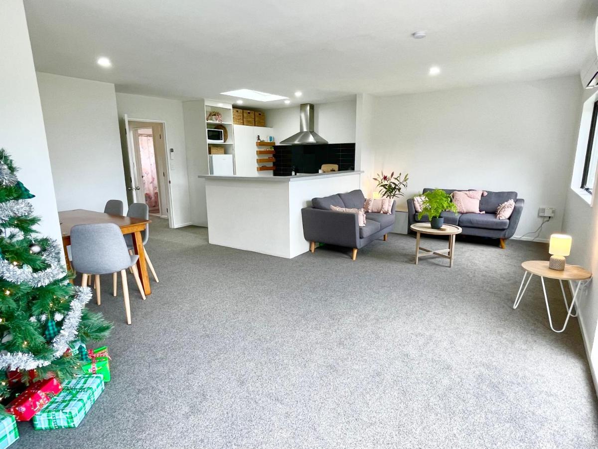 Queenstown Retreat Екстер'єр фото