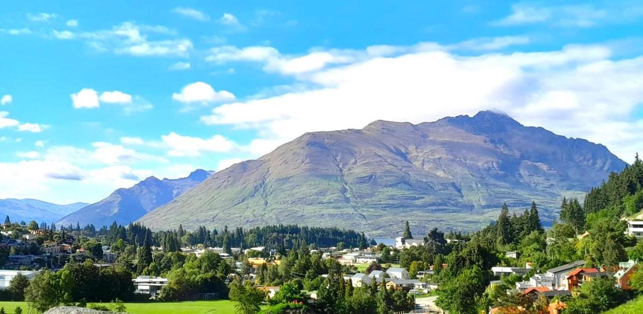 Queenstown Retreat Екстер'єр фото
