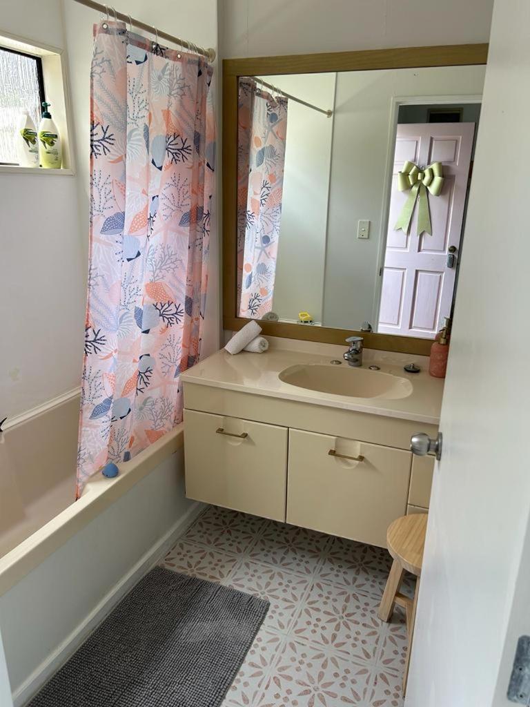 Queenstown Retreat Екстер'єр фото